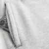 Hollister Feel Good-fleece Fords grafiska shorts på mitten av låret Hollister Feel Good-fleece Fords grafiska shorts på mitten av låret