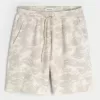 Hollister Feel Good Fleece-shorts ovanför knäet Hollister Feel Good Fleece-shorts ovanför knäet