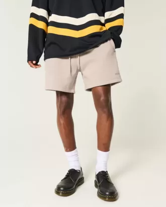 Hollister Feel Good lösa shorts i fleece på mitten av låret