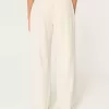 Hollister Livvy Low-Rise Wide-Leg byxor Hollister Livvy Low-Rise Wide-Leg byxor