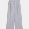 Hollister Livvy Ultra High-Rise linne-blandning vid benbyxor Hollister Livvy Ultra High-Rise linne-blandning vid benbyxor
