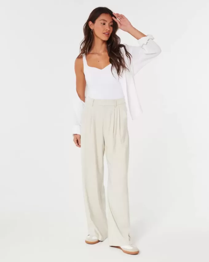 Hollister Livvy Ultra High-Rise wide-leg byxor Hollister Livvy Ultra High-Rise wide-leg byxor