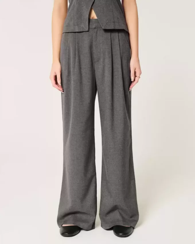 Hollister Livvy Ultra High-Rise wide-leg byxor Hollister Livvy Ultra High-Rise wide-leg byxor