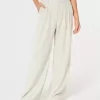 Hollister Livvy Ultra High-Rise wide-leg byxor Hollister Livvy Ultra High-Rise wide-leg byxor