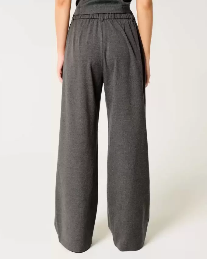 Hollister Livvy Ultra High-Rise wide-leg byxor Hollister Livvy Ultra High-Rise wide-leg byxor