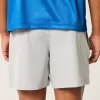 Hybrid aktiva shorts på mitten av låret