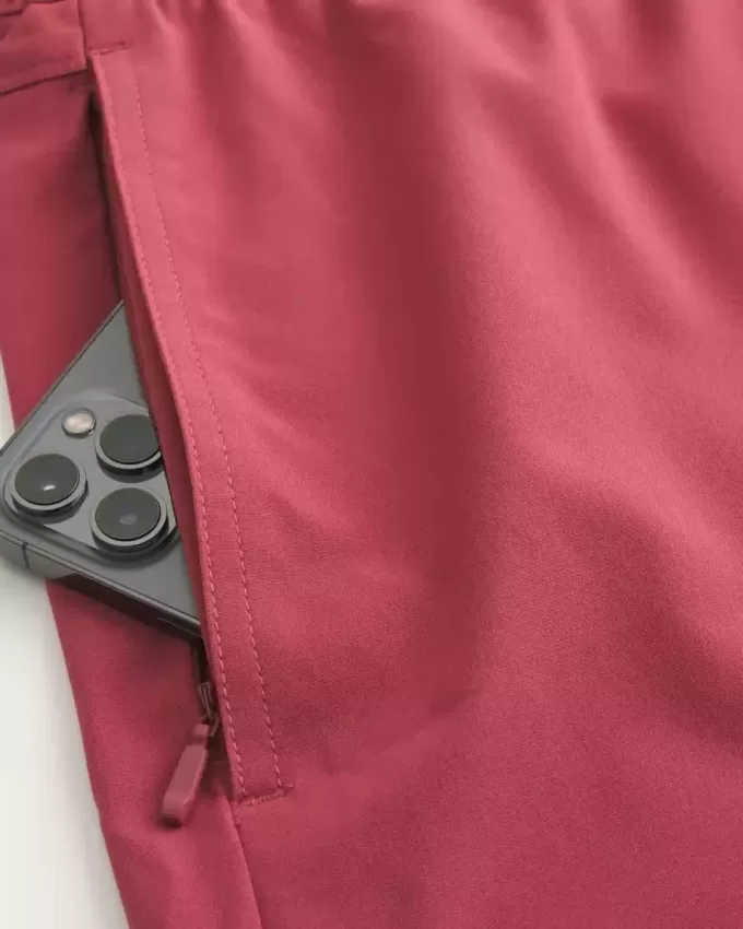 Hybrid aktiva shorts på mitten av låret Hybrid aktiva shorts på mitten av låret