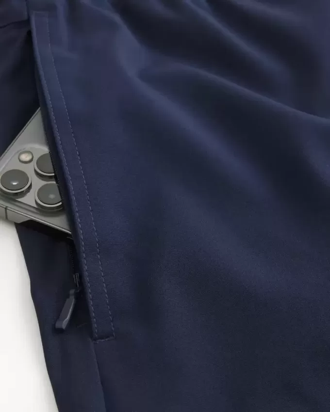 Hybrid aktiva shorts på mitten av låret Hybrid aktiva shorts på mitten av låret