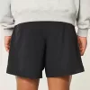 Hybrid aktiva shorts på mitten av låret