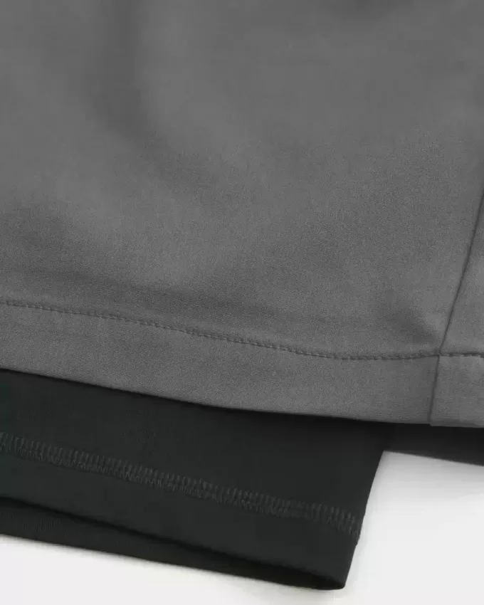 Hybrid aktiva shorts på mitten av låret Hybrid aktiva shorts på mitten av låret