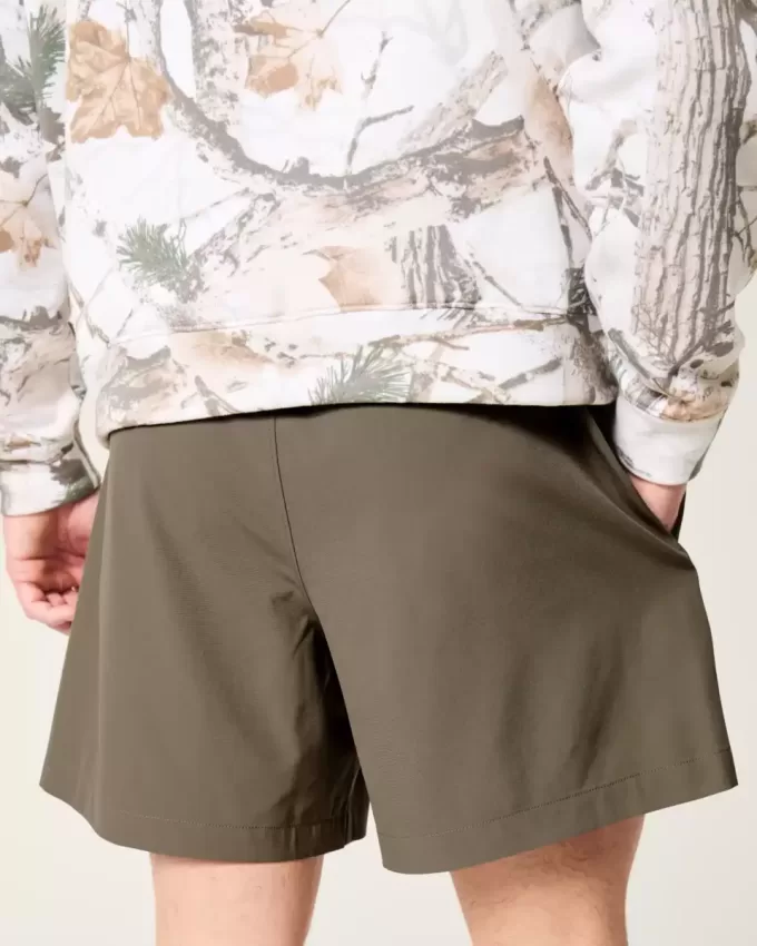 Hybrid aktiva shorts på mitten av låret Hybrid aktiva shorts på mitten av låret