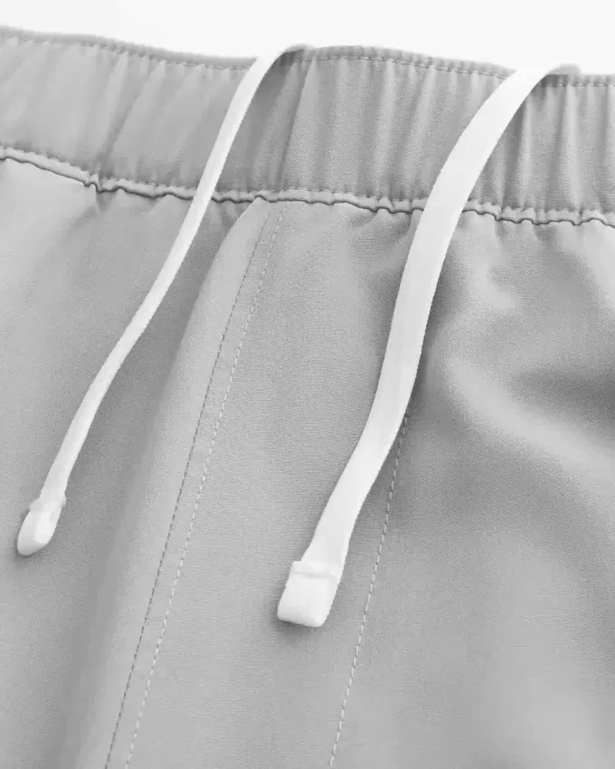 Hybrid aktiva shorts på mitten av låret Hybrid aktiva shorts på mitten av låret