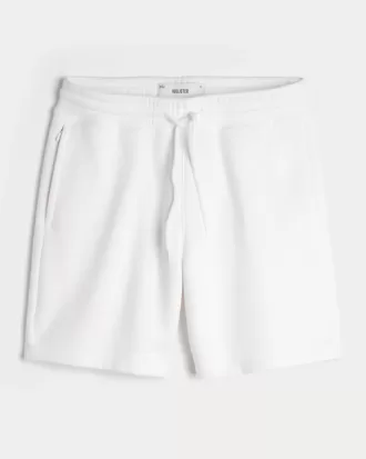 Ikonshorts med fleece ovanför knäet