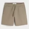 Ikonshorts med fleece ovanför knäet Ikonshorts med fleece ovanför knäet