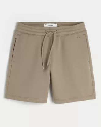 Ikonshorts med fleece ovanför knäet