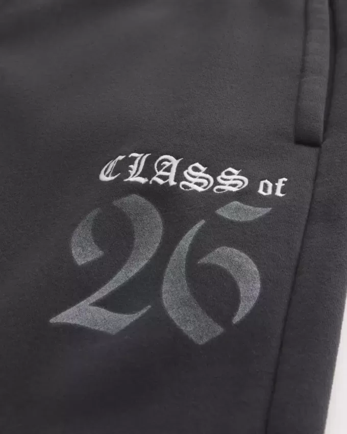 Klass om 26 grafiska superbaggy träningsbyxor Klass om 26 grafiska superbaggy träningsbyxor