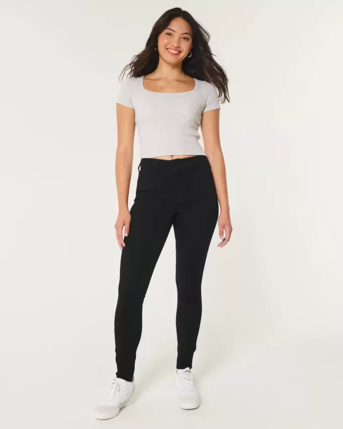 Kurviga höga svarta superskinny jeans