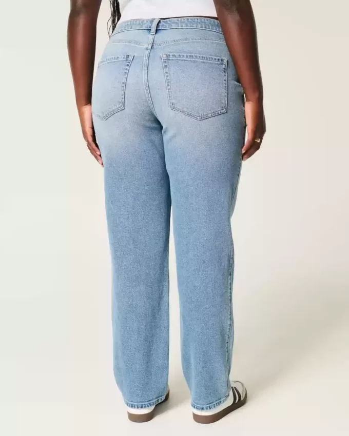 Kurviga högväxt medeltvättade raka jeans Kurviga högväxt medeltvättade raka jeans