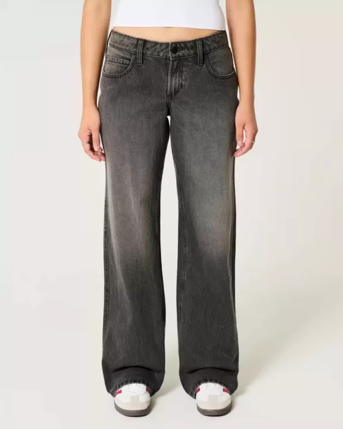 Kurviga låga tvättade svarta baggy jeans