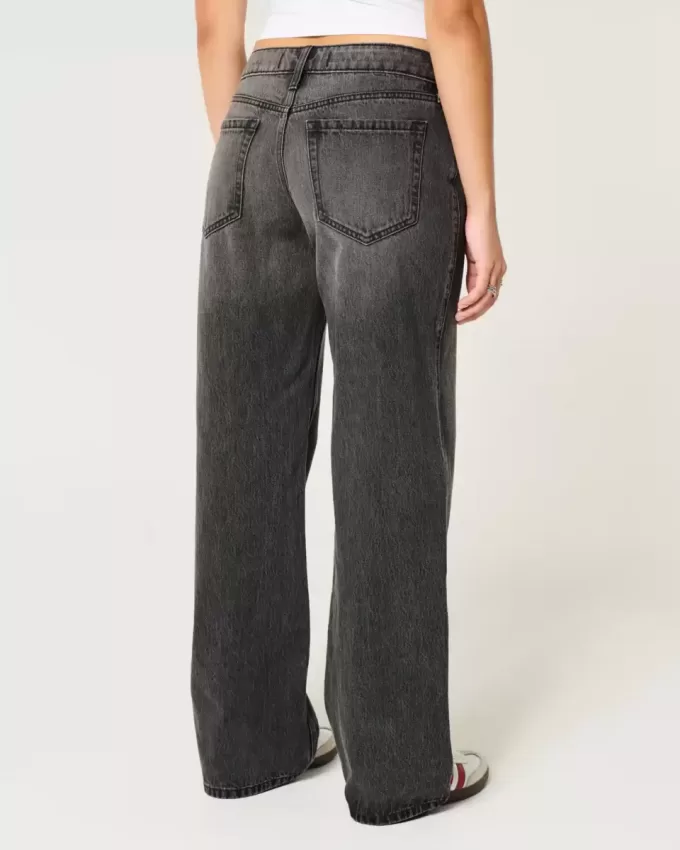 Kurviga låga tvättade svarta baggy jeans