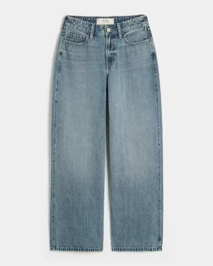 Kurviga väska jeans i hög uppbyggnad Kurviga väska jeans i hög uppbyggnad