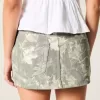 Kurvt låghus Camo Denim Mini Skort Kurvt låghus Camo Denim Mini Skort