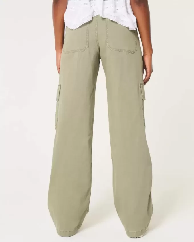 Low-Rise Baggy Cargo Pants Low-Rise Baggy Cargo Pants