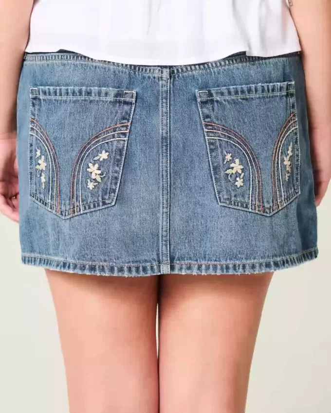 Low-Rise Broderad Denim Mini Skort Low-Rise Broderad Denim Mini Skort