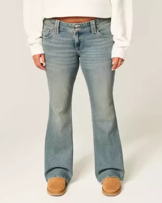 Low-Rise Butterfly Brodery Medium Wash Bootcut Jeans
