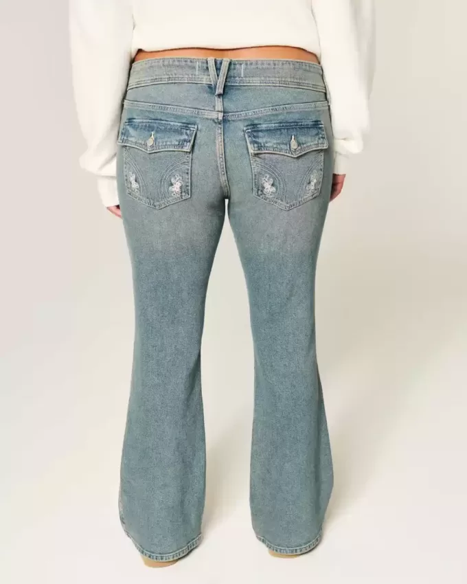 Low-Rise Butterfly Brodery Medium Wash Bootcut Jeans Low-Rise Butterfly Brodery Medium Wash Bootcut Jeans