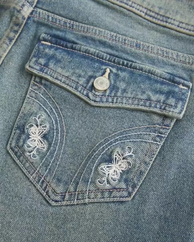 Low-Rise Butterfly Brodery Medium Wash Bootcut Jeans Low-Rise Butterfly Brodery Medium Wash Bootcut Jeans