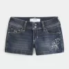 Low-Rise Dark Wash Broderade Shortie Shorts i denim Low-Rise Dark Wash Broderade Shortie Shorts i denim