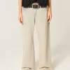 Low-Rise Light Wash Baggy Jeans Low-Rise Light Wash Baggy Jeans