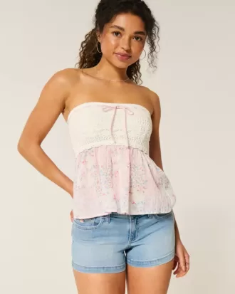 Low-Rise Light Wash Blommig Broderade Shortie Shorts