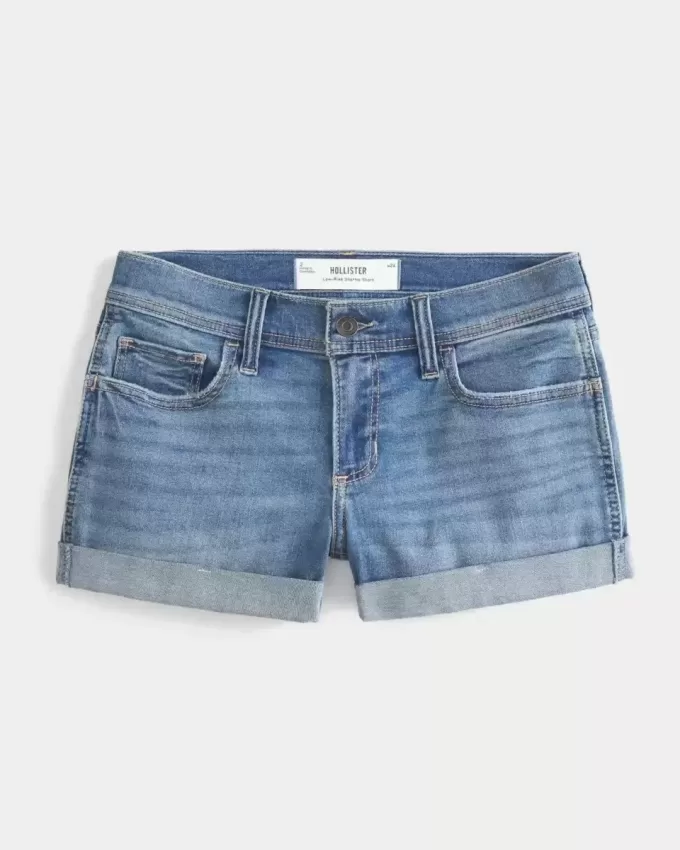 Low-Rise medeltvätt shortie i denim Low-Rise medeltvätt shortie i denim