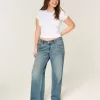 Low-Rise Medium Wash Baggy Jeans Low-Rise Medium Wash Baggy Jeans