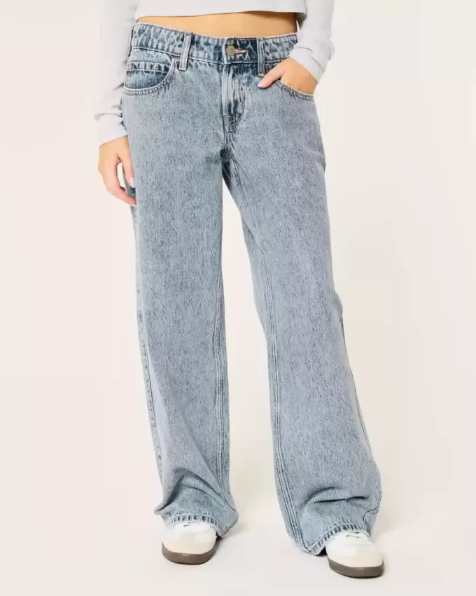 Low-Rise Medium Wash Baggy Jeans Low-Rise Medium Wash Baggy Jeans