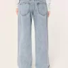 Low-Rise Medium Wash Baggy Jeans Low-Rise Medium Wash Baggy Jeans