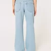 Low-Rise Medium Wash Baggy Jeans Low-Rise Medium Wash Baggy Jeans