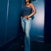 Low-Rise Medium Wash Broderade Blommor Bootcut Jeans Low-Rise Medium Wash Broderade Blommor Bootcut Jeans