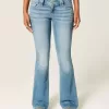 Low-Rise Medium Wash Broderade Blommor Bootcut Jeans Low-Rise Medium Wash Broderade Blommor Bootcut Jeans
