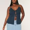 Low-Rise Medium Wash Denim Mini Skort Low-Rise Medium Wash Denim Mini Skort
