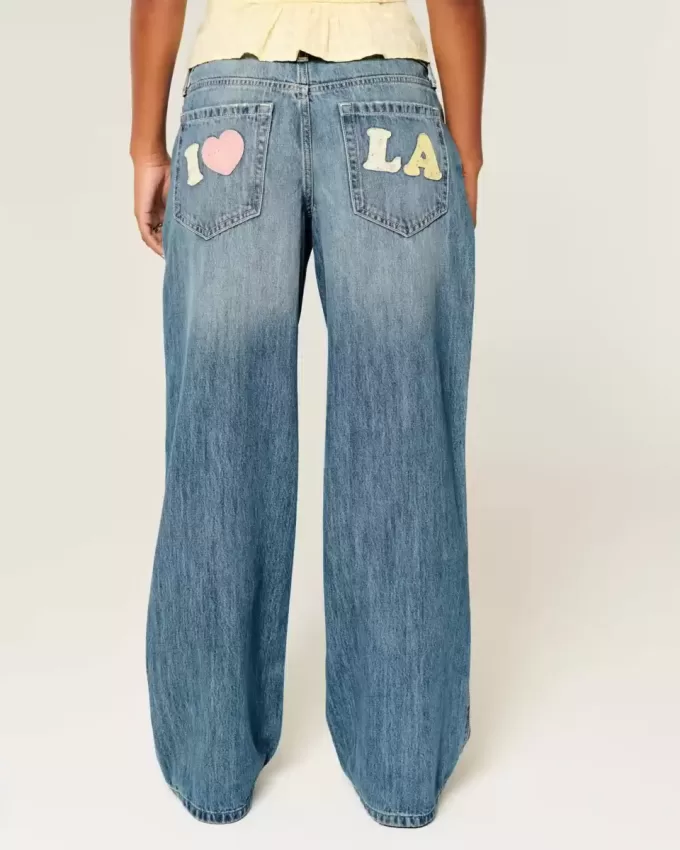 Low-Rise Medium Wash Los Angeles Graphic Baggy Jeans Low-Rise Medium Wash Los Angeles Graphic Baggy Jeans