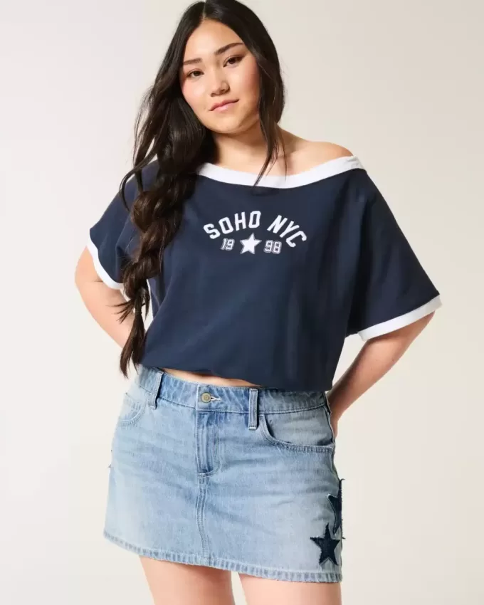 Low-Rise Medium Wash Star Applique Denim Mini Skort Low-Rise Medium Wash Star Applique Denim Mini Skort