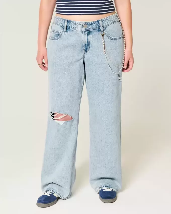 Low-Rise Ripped Light Wash Baggy Jeans Low-Rise Ripped Light Wash Baggy Jeans