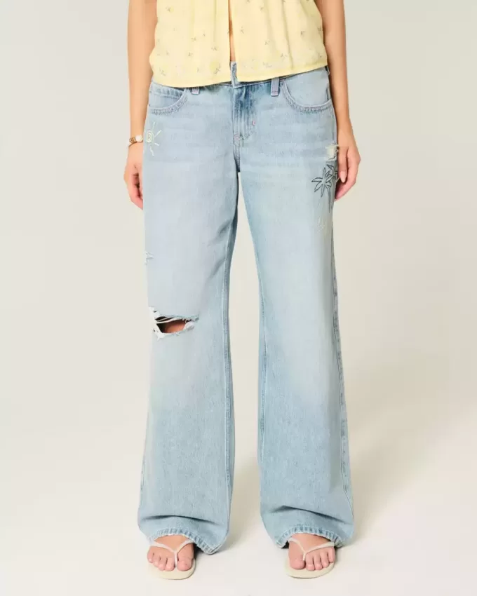 Low-Rise Ripped Light Wash Graphic Baggy Jeans Low-Rise Ripped Light Wash Graphic Baggy Jeans