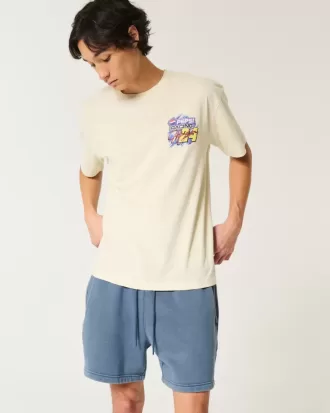 Lös fleeceshorts på mitten av låret