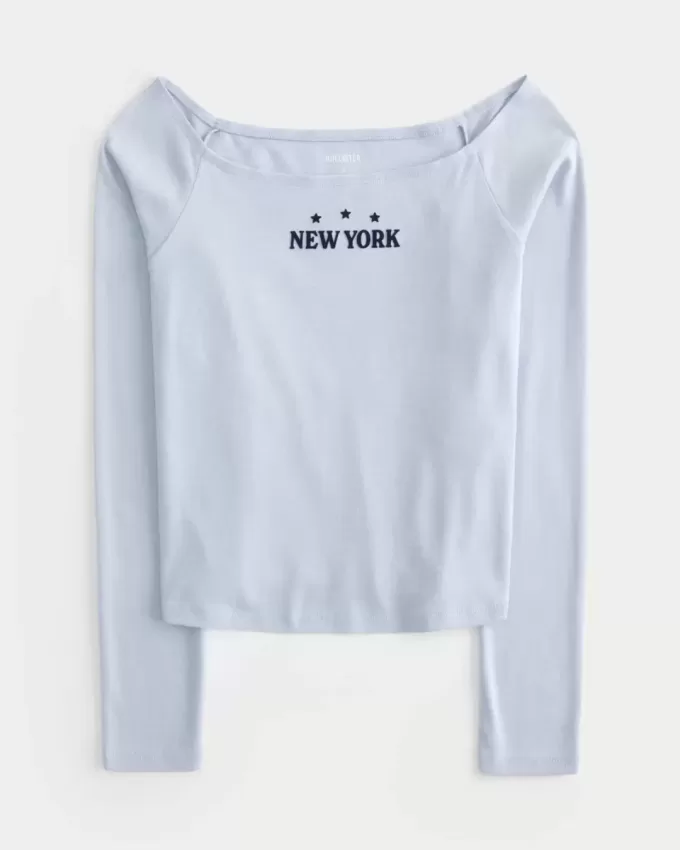 Lätt New York grafisk topp från axeln Lätt New York grafisk topp från axeln