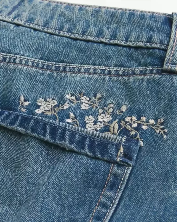 Medium Wash Broderad Denim Mini Skort Medium Wash Broderad Denim Mini Skort
