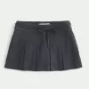 Mid-Rise Plisserat Mini Skort Mid-Rise Plisserat Mini Skort